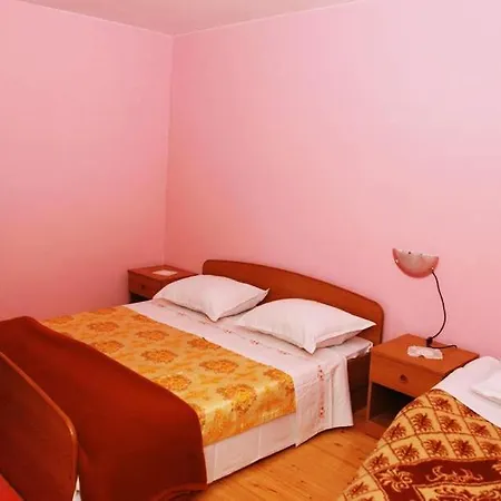 Apartament With Sea View *